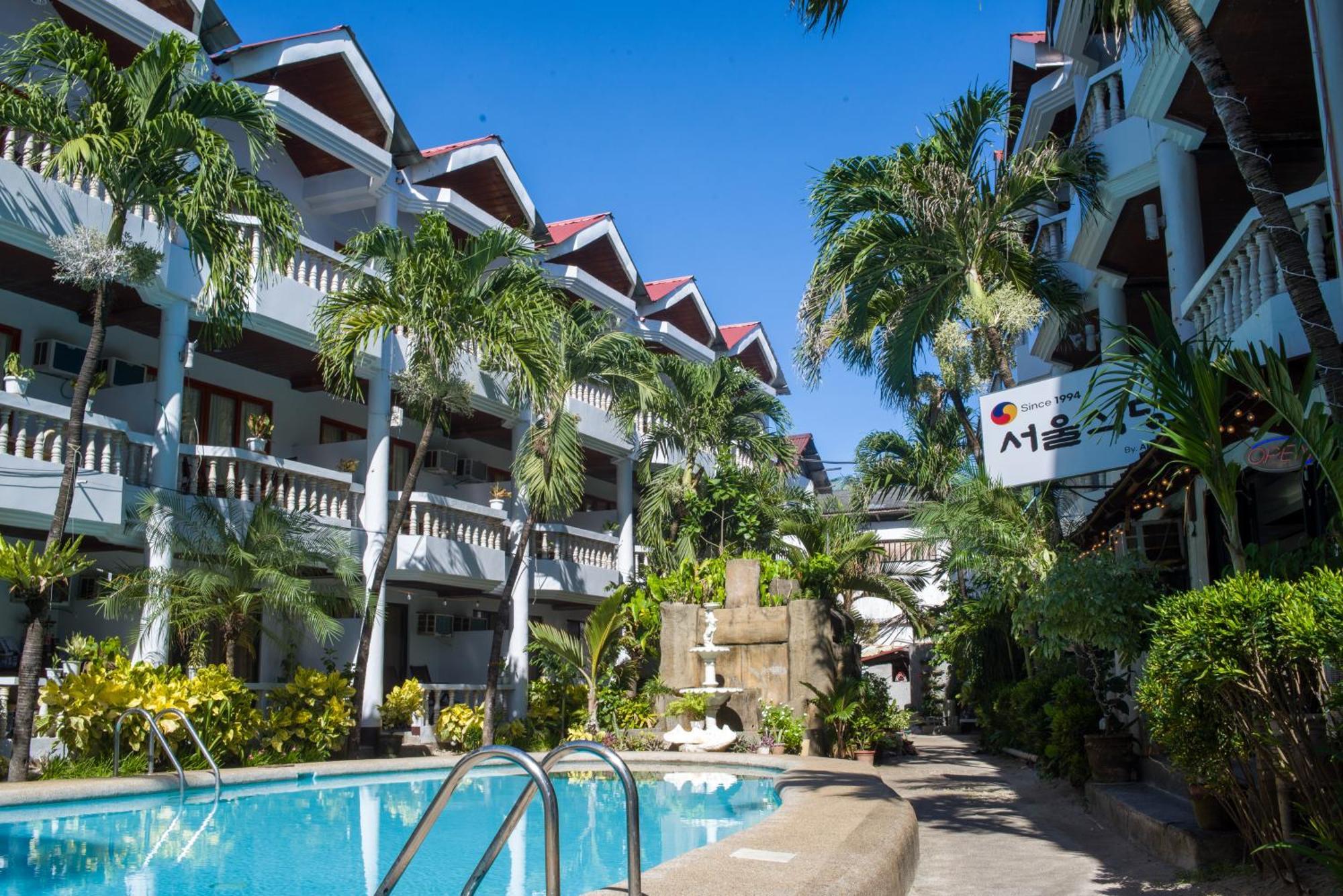 Boracay Peninsula 3*