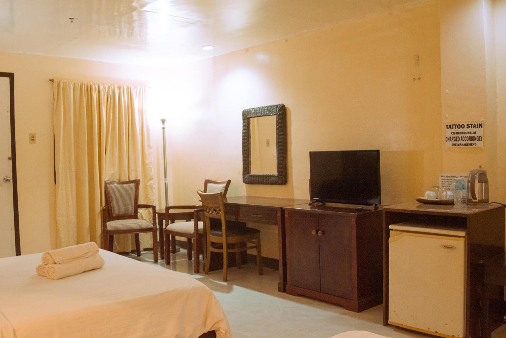 Boracay Peninsula Resort 3*